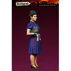 1/35 Young Woman 1939-1945 (1 Figure)
