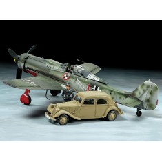 1/48 Focke-Wulf Fw190 D-9 JV44 & Citroen Traction 11CV Staff Car Set