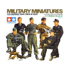 1/35 German Tank Crew at Rest Figure Set