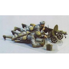 1/35 Soviet Maxim MG Machine Gun Crew In Overcoat 1943-1945 (2 Figures)