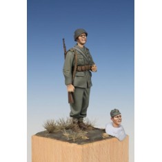 1/35 WWII Swedish Infantry Soldier