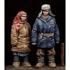 1/35 Boy & Girl, WWII era  (resin, 2 figures)