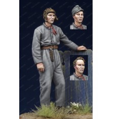 1/35 WWII Finnish Tank Crewman #1