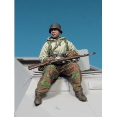 1/35 WWII Waffen SS SdKfz. 251 Half-truck Rider #3