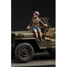 1/35 European Young Boy