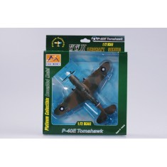 1/72 P-40E Tomahawk 77Sqn RAAF 1942 Assembled and Painted Plastic Kit