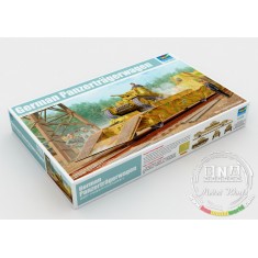 1/35 German Panzertragerwagen