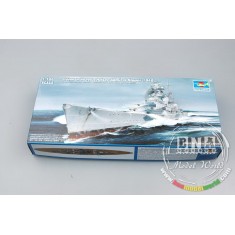 1/700 German Cruiser Admiral Hipper 1940