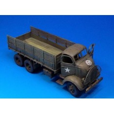 1/35 GMC AFKWX-353 2 1/2 Ton 6x6 Cargo Truck Steel Cab 