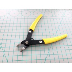 Thin Drainage Cutting Pliers