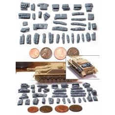 1/72 Universal Tents, Tarps & Crates #2 (37 pieces)