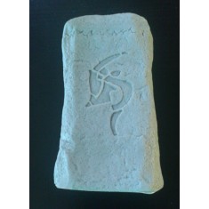 Stone Diorama Base with Rune 