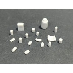 1/35 Small Bottles and Cans set