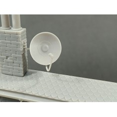1/35 Satellite Dish with Stand