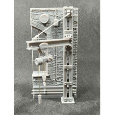 1/35 Factory Section with Hoist (wall 70mm x 140mm)