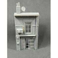 1/35 Shop Facade (11.5cm x 3cm x 25cm)