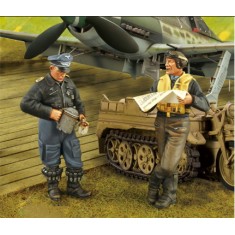 1/32 Focke-Wulf Ta 152 H-1 Jagdflieger 3 Coffee Time (2 Pilots)