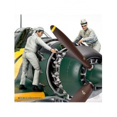 1/32 Mitsubishi J2M3 Raiden Engine Maintenance Set (2 Engine Technician)