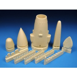 1/72 Rockwell B-1B Lancer Late Nose and Tail Correction Set for Monogram kit 1/72 Rockwell B-1B Lancer Late Nose and Tail Correction Set for Monogram kit