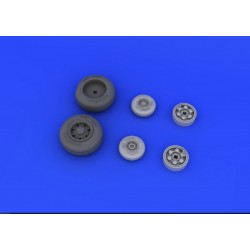 1/48 Panavia Tornado IDS Wheels (with Paint Mask) for Revell kit 1/48 Panavia Tornado IDS Wheels (with Paint Mask) for Revell kit