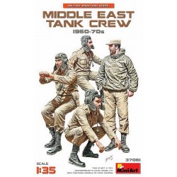 1/35 Middle East Tank Crew 1960-70s (4 figures) 1/35 Middle East Tank Crew 1960-70s (4 figures)