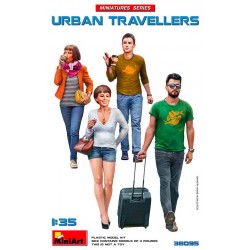 1/35 Urban Travellers (4 figures) 1/35 Urban Travellers (4 figures)