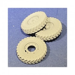 1/35 Good Year Wheels for Leyland Retriever 1/35 Good Year Wheels for Leyland Retriever
