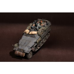 1/35 Power Naps of Panzergrenadiers (6 figures) 1/35 Power Naps of Panzergrenadiers (6 figures)