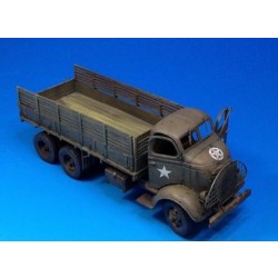 1/35 GMC AFKWX-353 2 1/2 Ton 6x6 Cargo Truck Steel Cab 1/35 GMC AFKWX-353 2 1/2 Ton 6x6 Cargo Truck Steel Cab