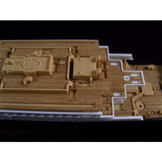 1/700 RMS Titanic Wooden Deck for Academy kit #14214 1/700 RMS Titanic Wooden Deck for Academy kit #14214