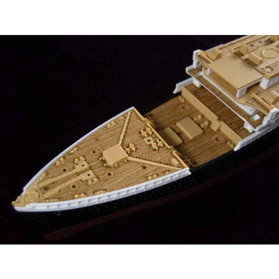 1/700 RMS Titanic Wooden Deck for Academy kit #14214 1/700 RMS Titanic Wooden Deck for Academy kit #14214