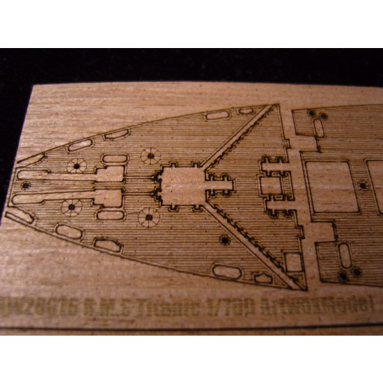 1/700 RMS Titanic Wooden Deck for Academy kit #14214 1/700 RMS Titanic Wooden Deck for Academy kit #14214