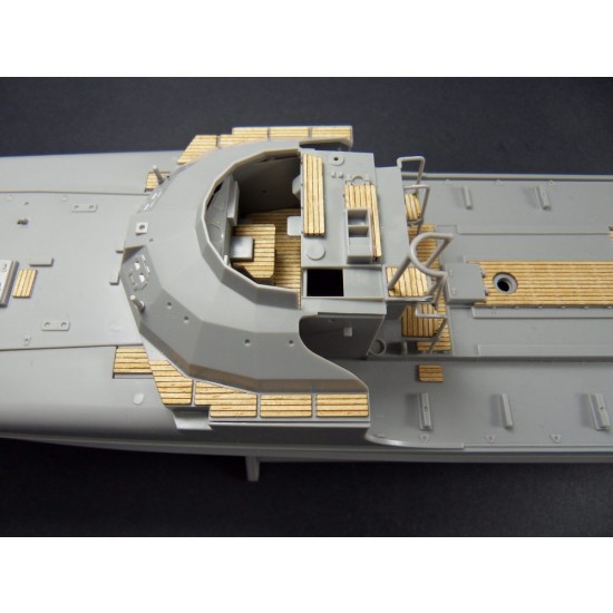 1/72 German Fast Attack Craft S-100 Wooden Deck for Revell kit #5002 1/72 German Fast Attack Craft S-100 Wooden Deck for Revell kit #5002