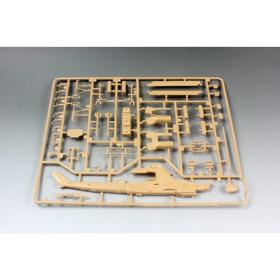 1/72 USMC Bell AH-1Z Viper 1/72 USMC Bell AH-1Z Viper