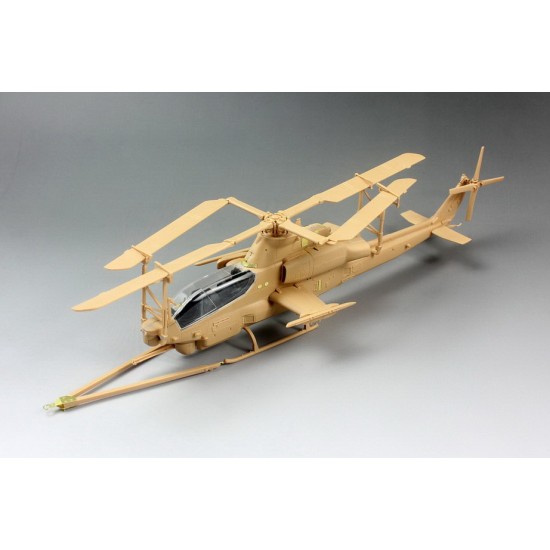 1/72 USMC Bell AH-1Z Viper 1/72 USMC Bell AH-1Z Viper