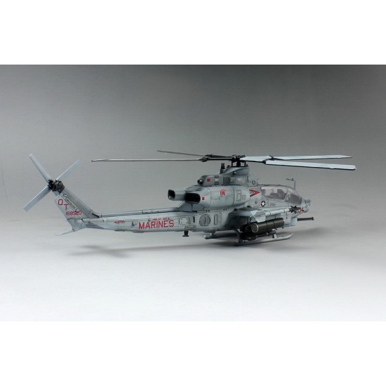 1/72 USMC Bell AH-1Z Viper 1/72 USMC Bell AH-1Z Viper