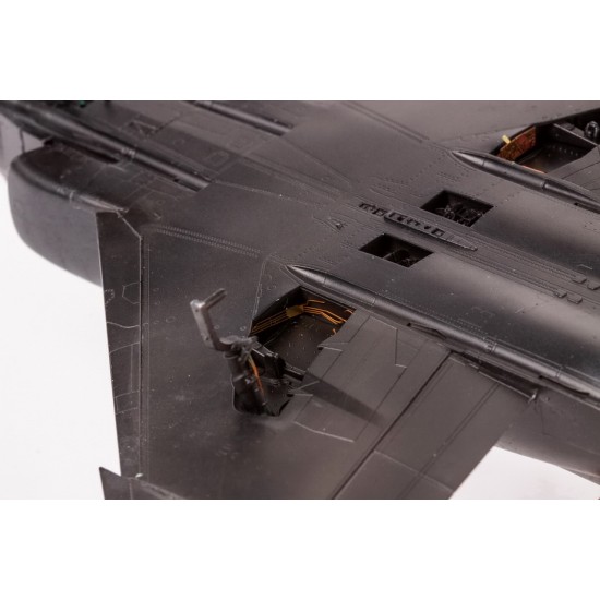 1/72 McDonnell Douglas F-4EJ Phantom II Detail Set for Fine Molds kits