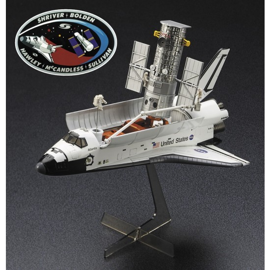 1/200 Hubble Space Telescope & Space Shuttle Orbiter w/Astronauts