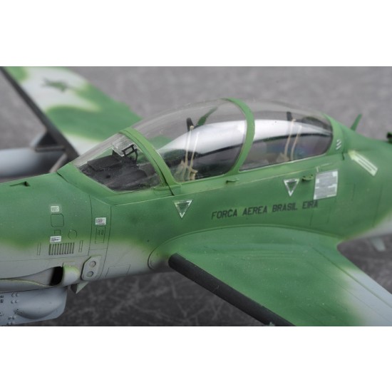 1/48 Brazilian EMB-314 Super Tucano 1/48 Brazilian EMB-314 Super Tucano