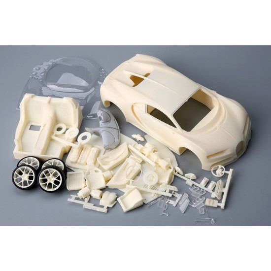 1/24 Bugatti Chiron (resin kit) 1/24 Bugatti Chiron (resin kit)