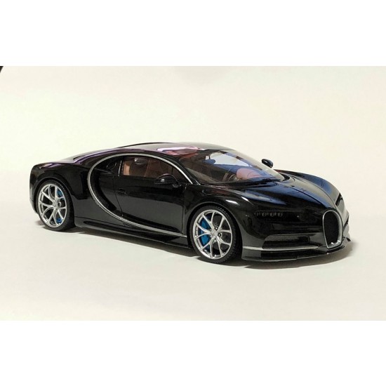 1/24 Bugatti Chiron (resin kit) 1/24 Bugatti Chiron (resin kit)