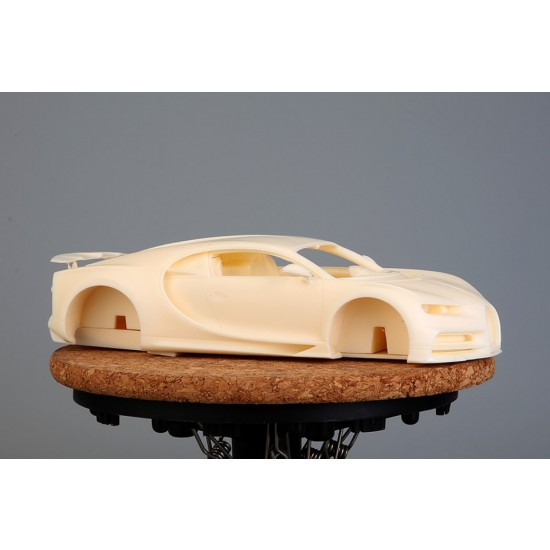 1/24 Bugatti Chiron (resin kit) 1/24 Bugatti Chiron (resin kit)