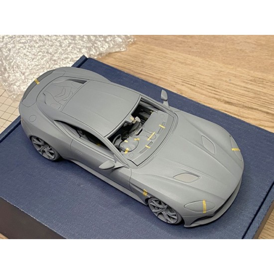 1/24 Aston Martin DBS Superleggera Sports Car 1/24 Aston Martin DBS Superleggera Sports Car