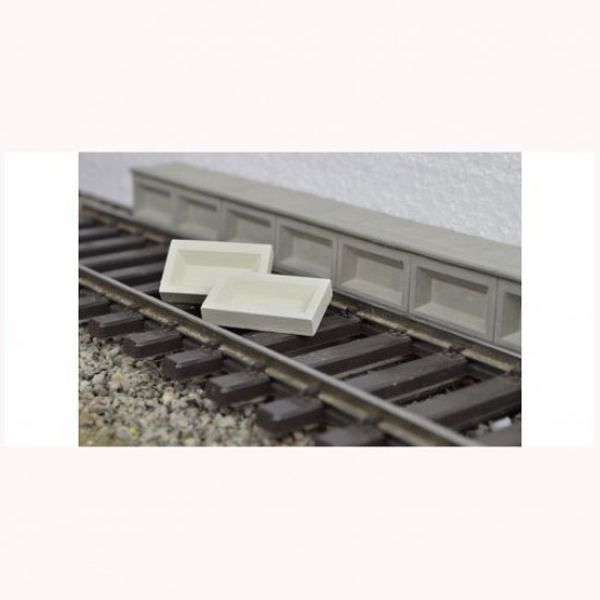 1/45 Platform Edge 38cm Over Rail Upper Edge (15pcs)