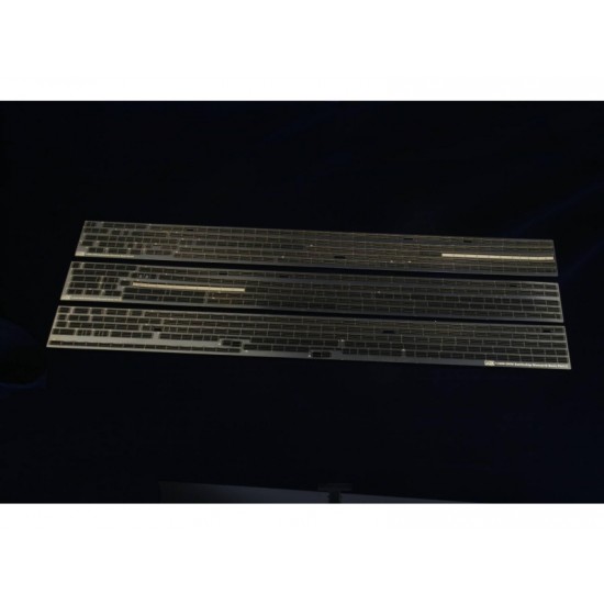 1/200 Bismarck Deluxe Super Detail Set for Trumpeter kit (incl. Wood Deck, Barrels, PEs..)