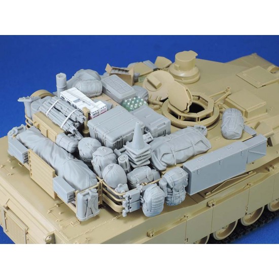1/35 M1A1/A2 Tank Stowage Set Vol.III