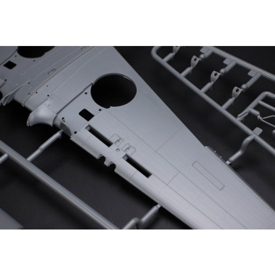 1/32 Curtiss Hawk 81 A-2 AVG Flying Tigers 1/32 Curtiss Hawk 81 A-2 AVG Flying Tigers