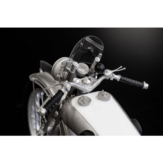 1/9 Fulldetail Kit: Brough Superior SS100 1926 1/9 Fulldetail Kit: Brough Superior SS100 1926
