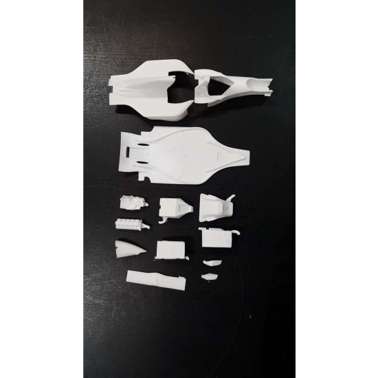 1/20 Full Detail Kit: Williams FW16 Ver.A 1994 Rd.1 Brazilian GP #2 A.Senna / #0 D.Hill 1/20 Full Detail Kit: Williams FW16 Ver.A 1994 Rd.1 Brazilian GP #2 A.Senna / #0 D.Hill