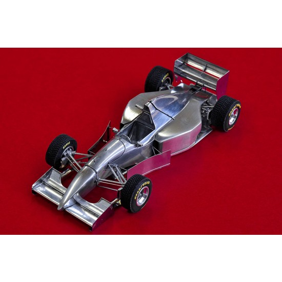 1/43 McLaren MP4/8 Ver.A 1993 Rd.2 Brazilian GP/Rd.3 European GP #7 M.Andretti/#8 A.Senna 1/43 McLaren MP4/8 Ver.A 1993 Rd.2 Brazilian GP/Rd.3 European GP #7 M.Andretti/#8 A.Senna